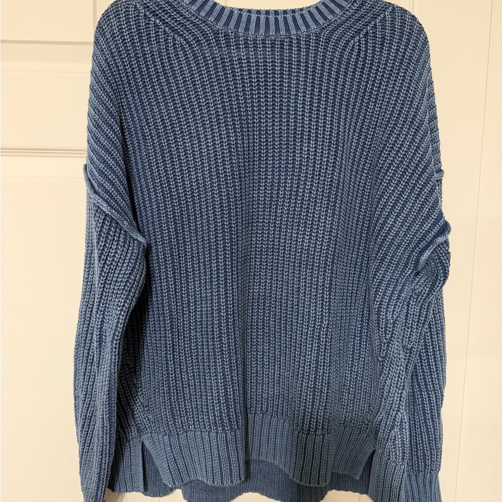 AE Cozy Blue Knit Sweater